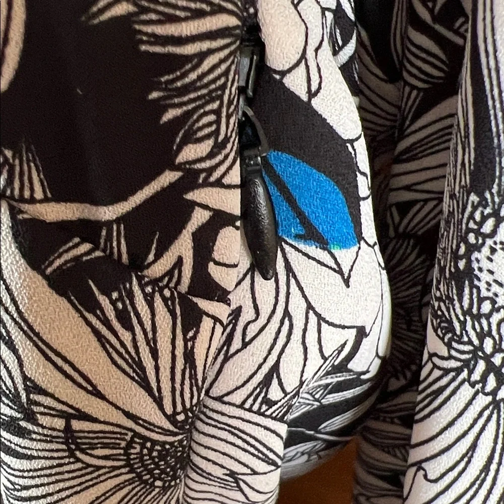 Sam Edelman Long Sleeve Firefly Print Dress - Picture 11 of 12